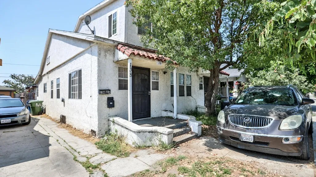 138 W 60th Street, Los Angeles, California 90003 home-pic-0